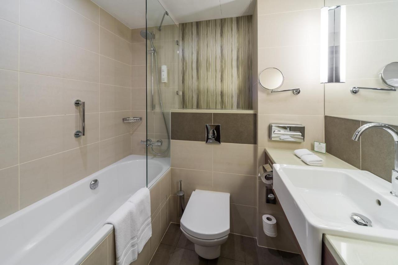 Standaard King Kamer met Uitzicht op Stad