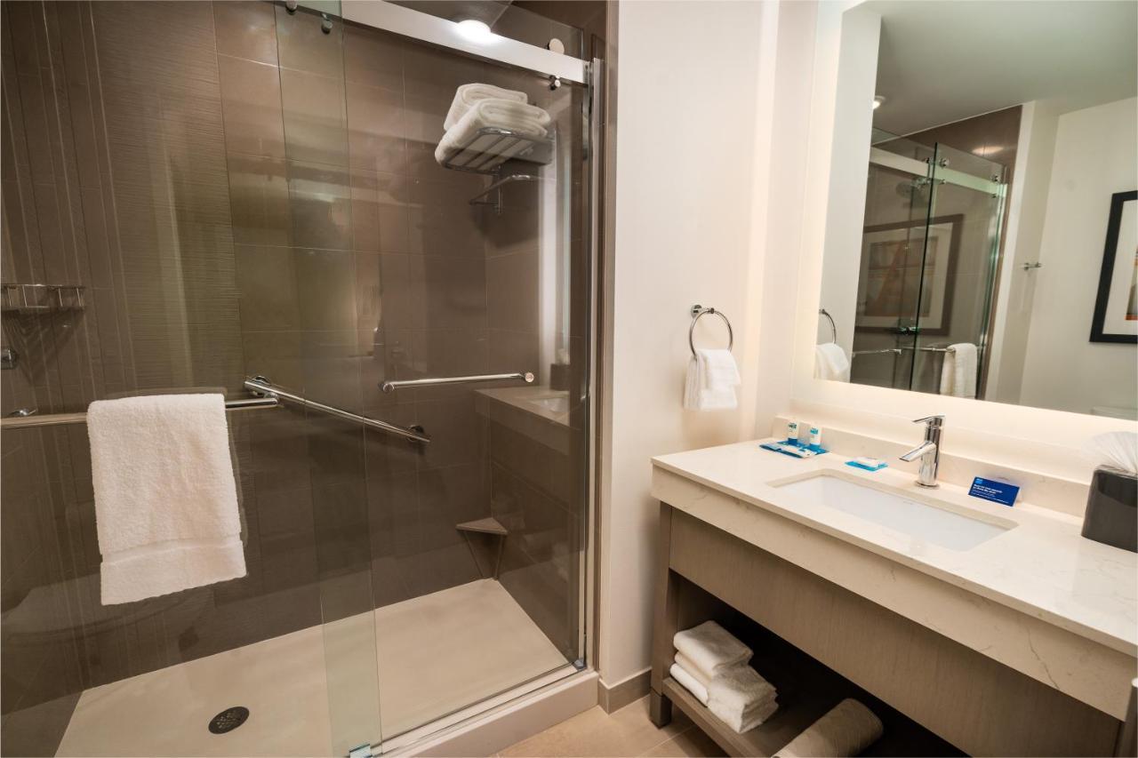 Studio Suite with Two Queen Beds, Sofa Bed and Kitchen