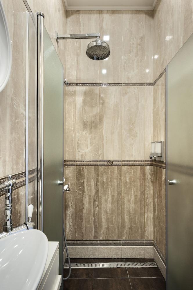 Apartment mit Dusche