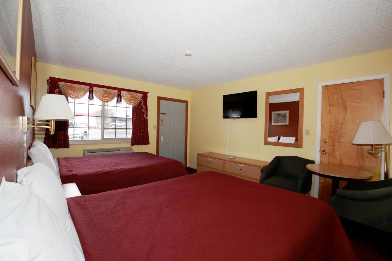Queen Room with Two Queen Beds