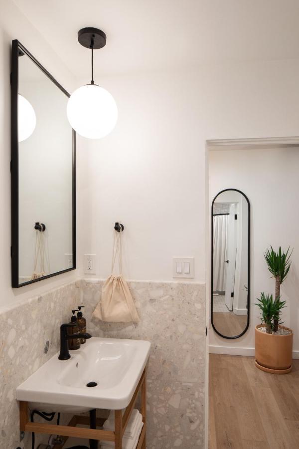 Queen Room - Disability Access