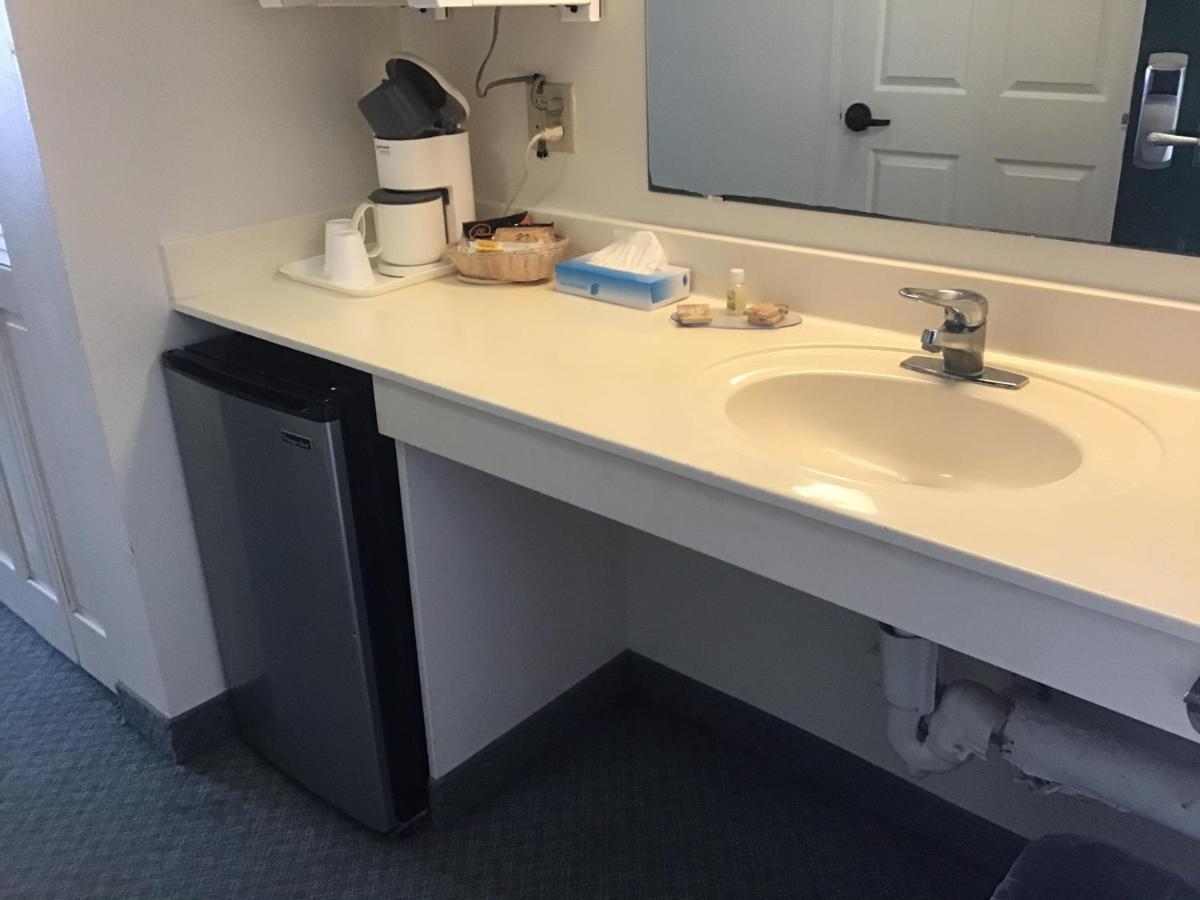Queen Room - Disability Access