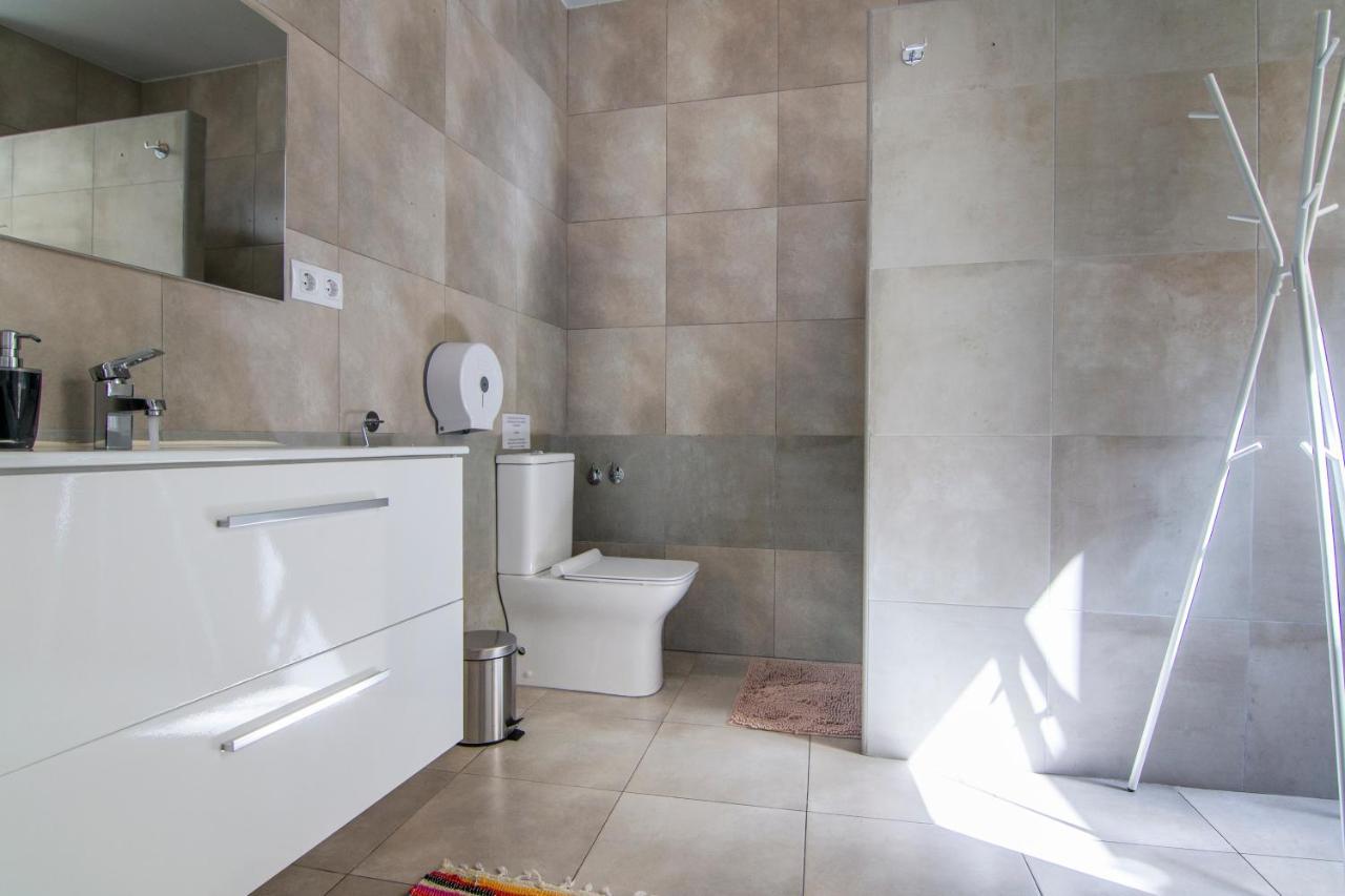 Triple Room with City View
