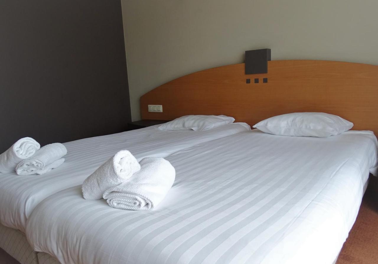 Budget Twin Room,1682930124:JPEG