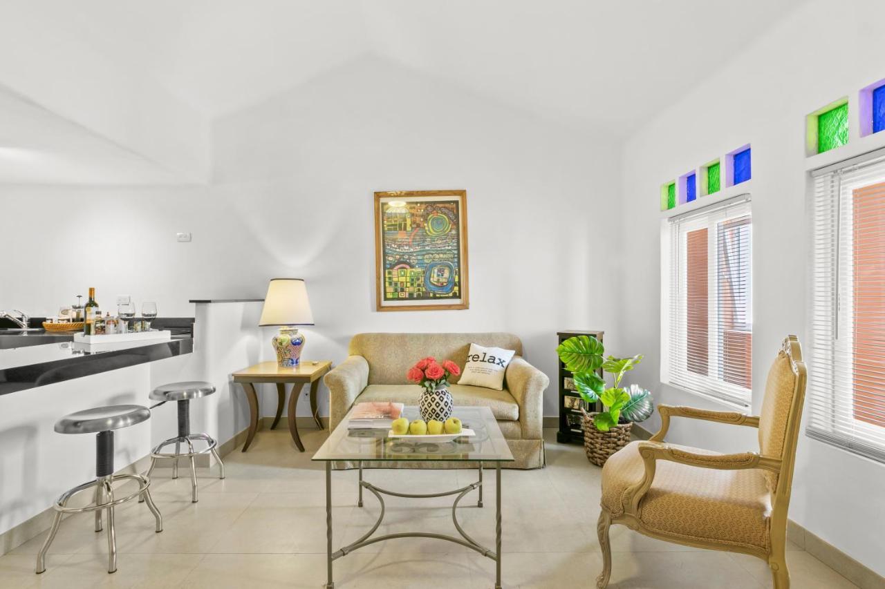 Suite 1 Chambre - Vue sur Rue