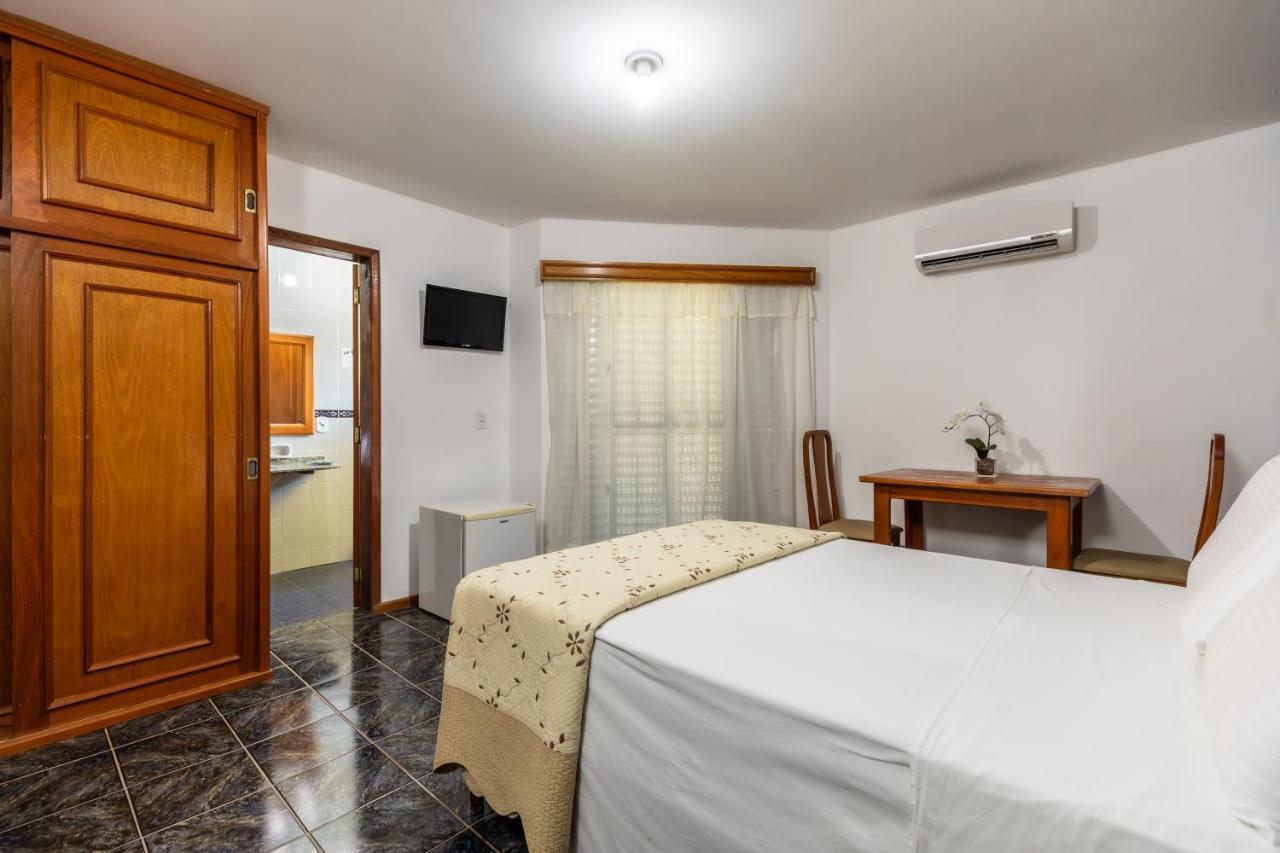 Luxury Double Room,1453770259:JPEG