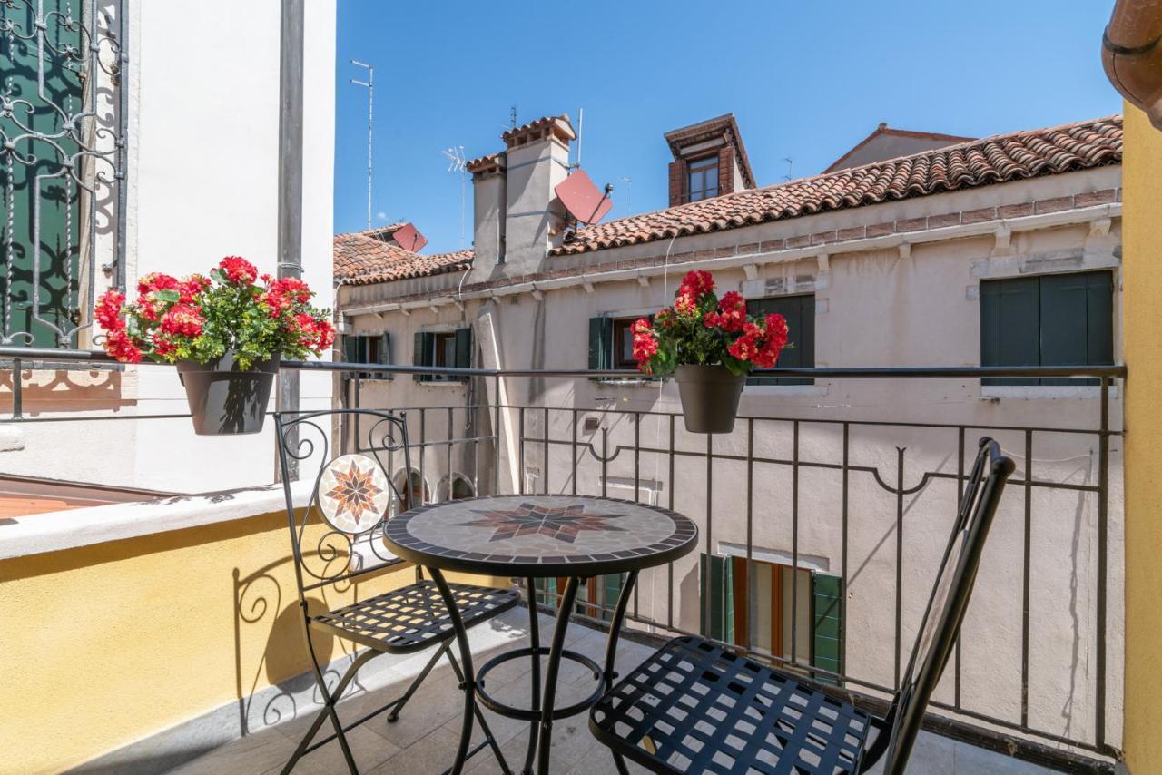 Deluxe Tweepersoonskamer met Balkon