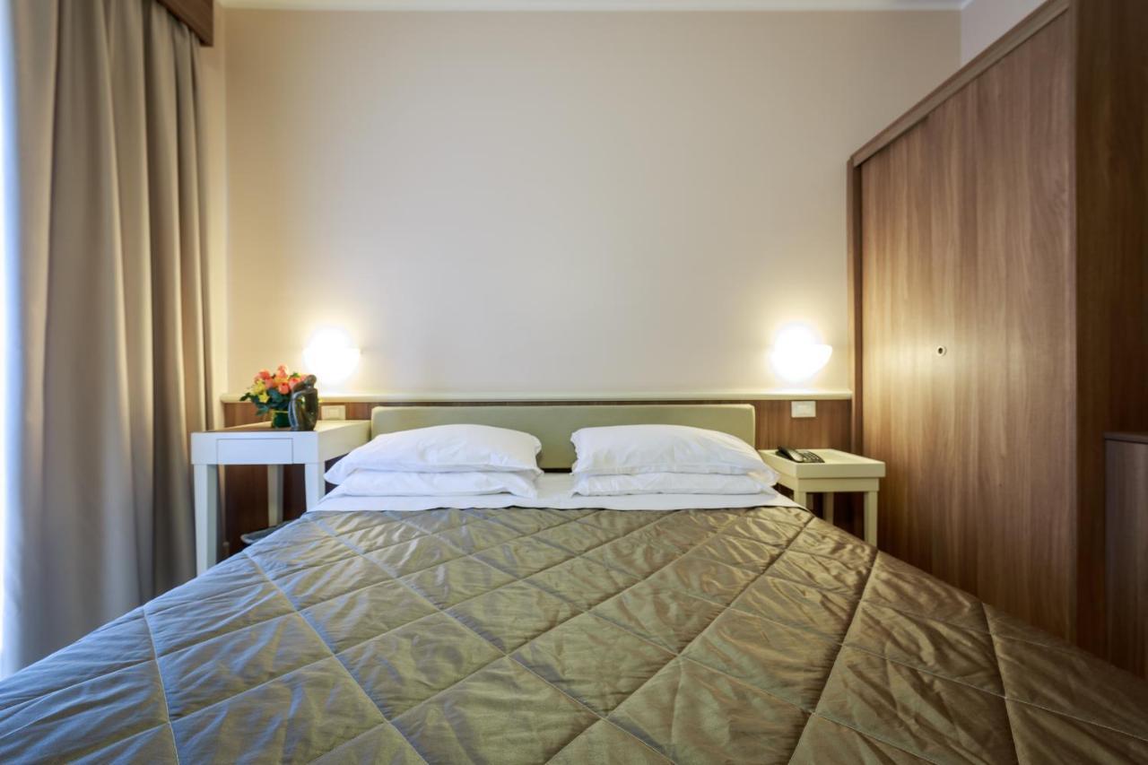 Comfort Single Room,998646840:JPEG