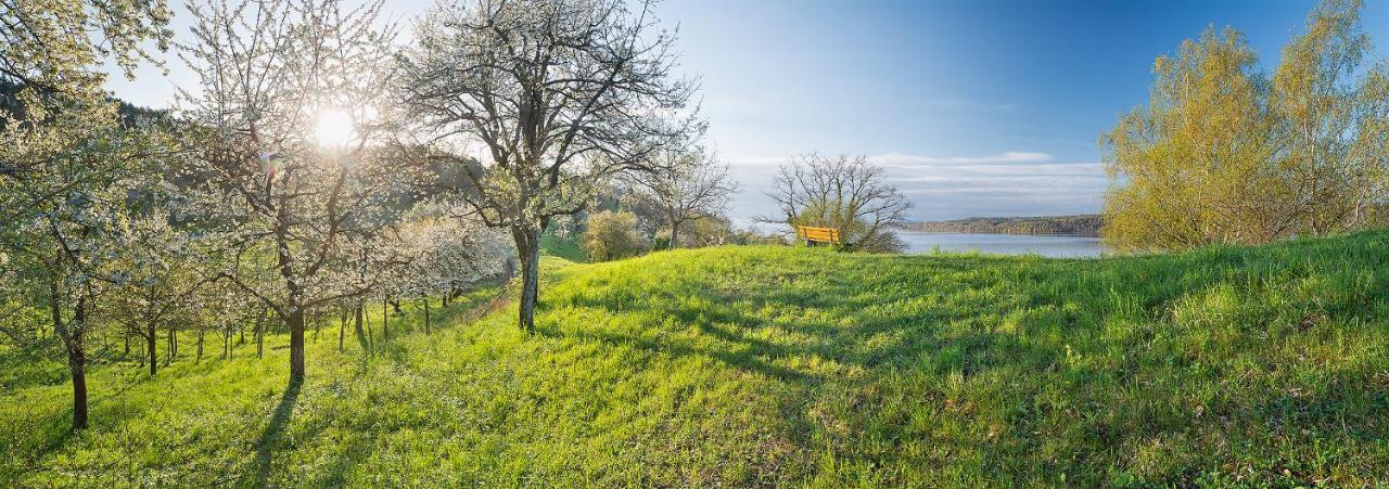 Doppelzimmer mit Balkon und Meerblick