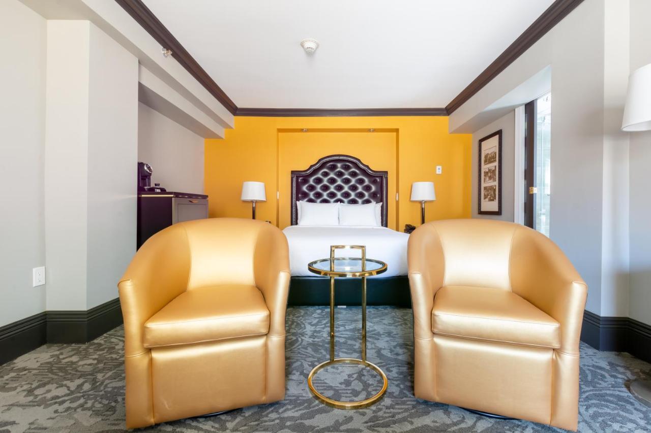 Chambre Exécutive Lit Queen-Size