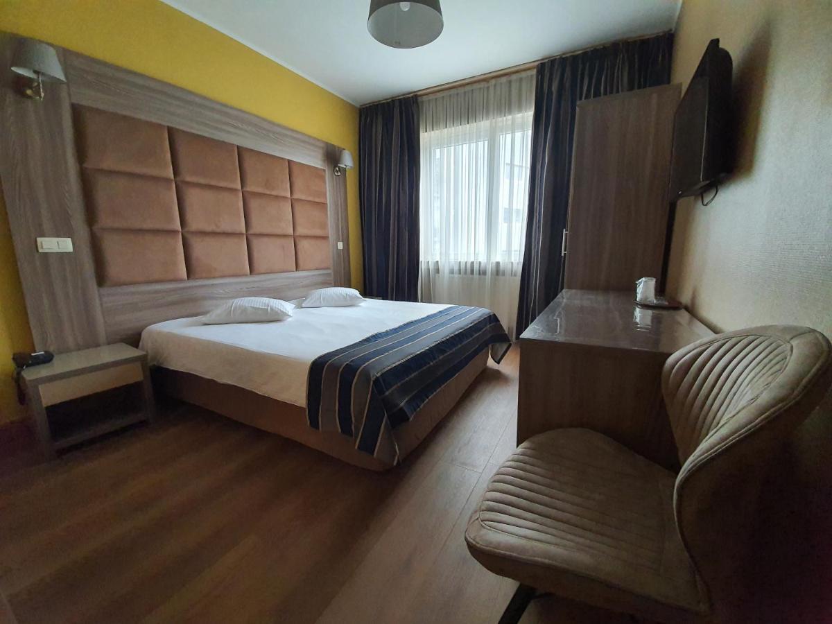 Quarto Duplo Standard