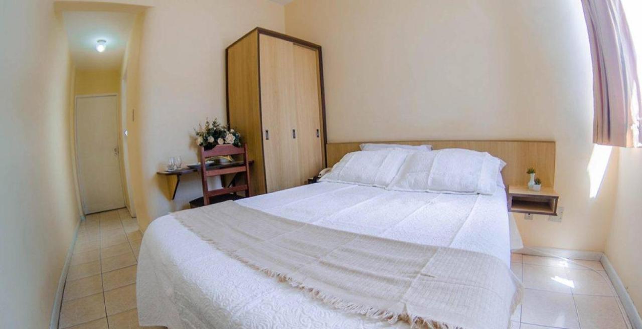 Quarto Duplo