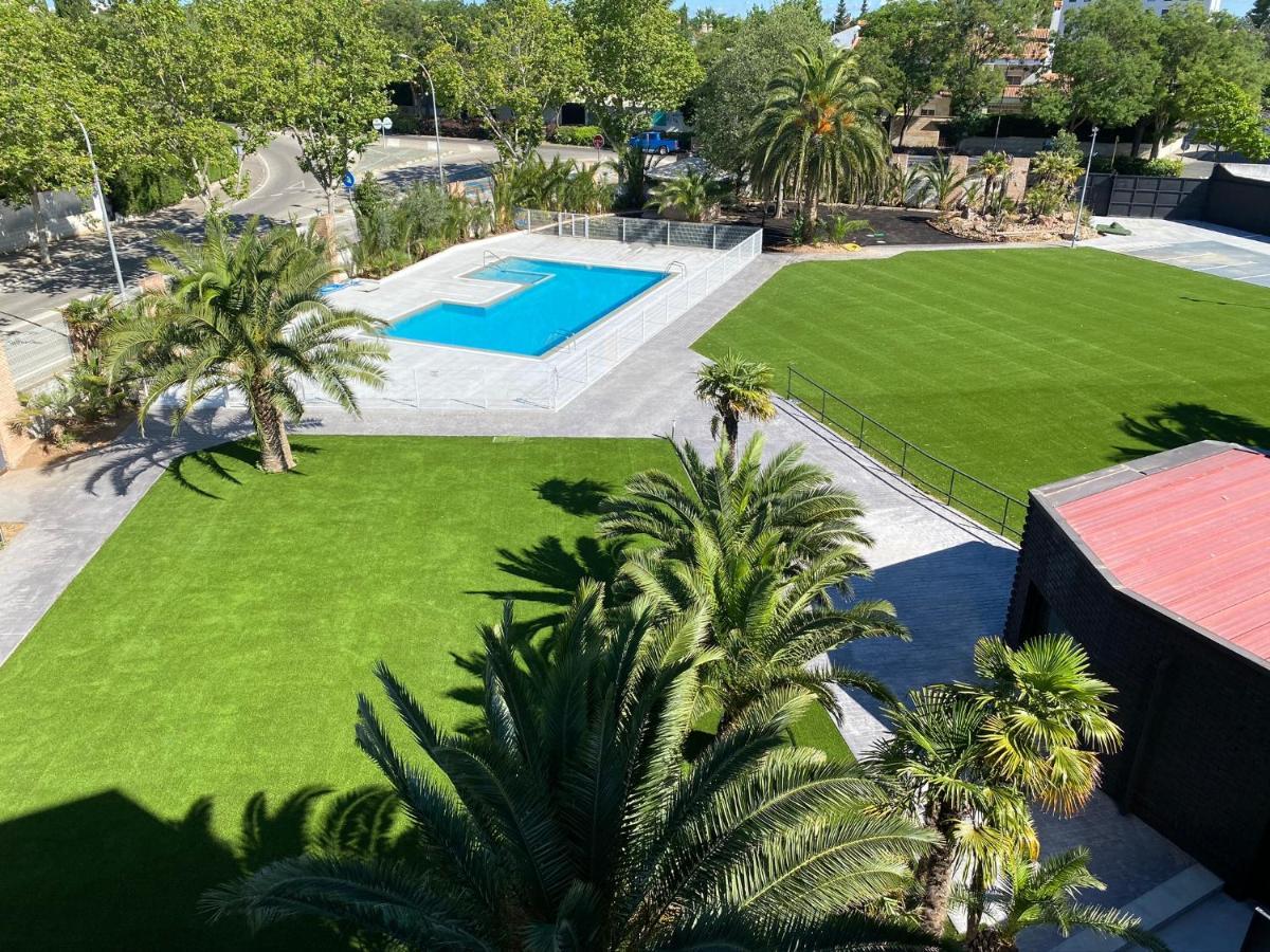 Suite Junior con vistas a la piscina