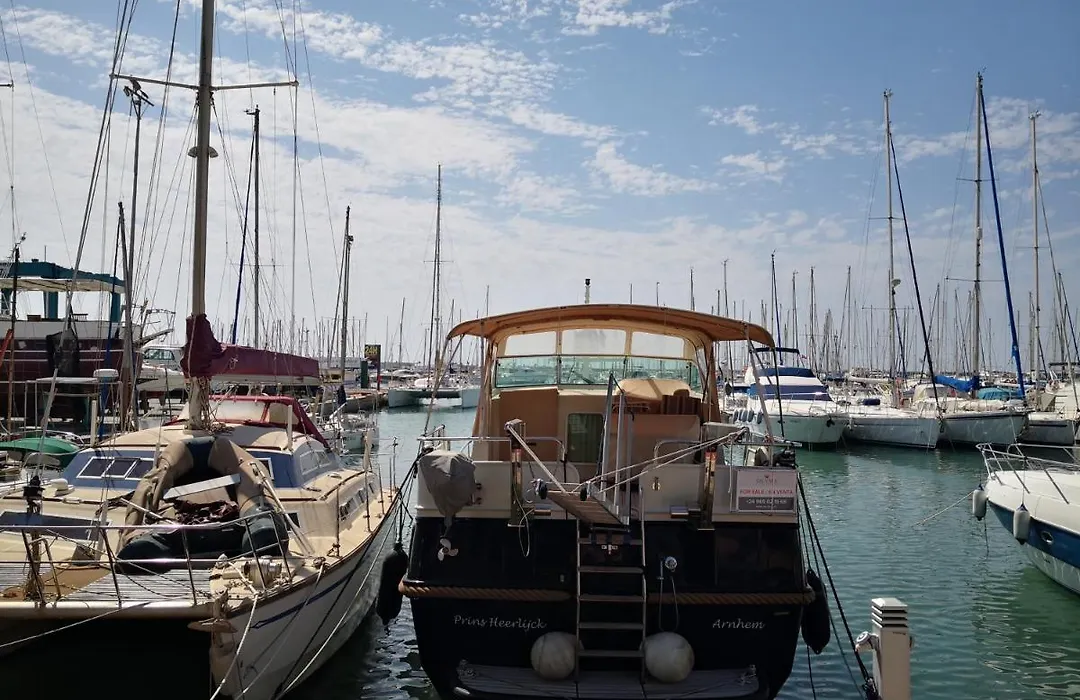 Low Cost Marina-1