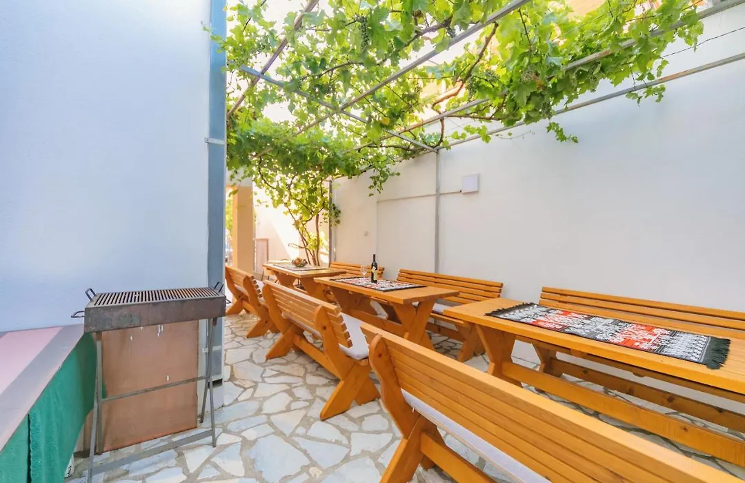 Guest House Edita-1