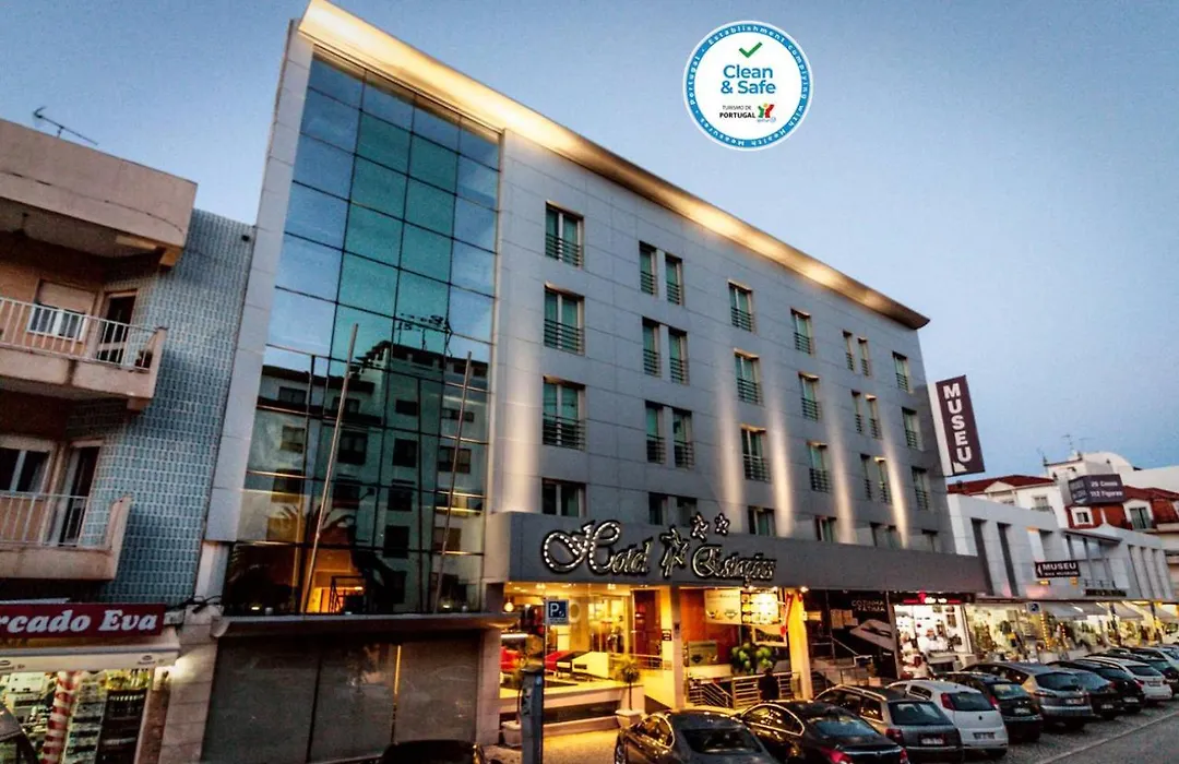 Hotel 4 Estacoes-1