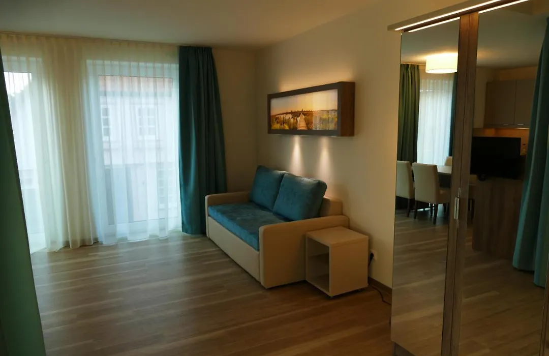 Meyn'S Apartments & Hotel-1