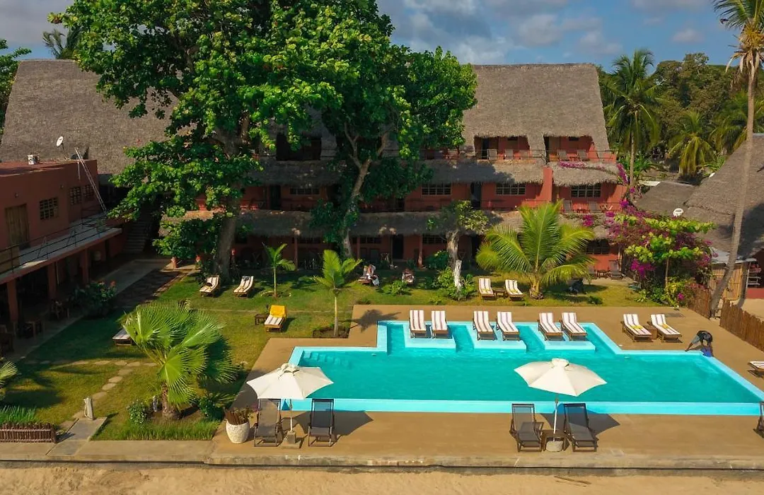 Nosy Lodge-1