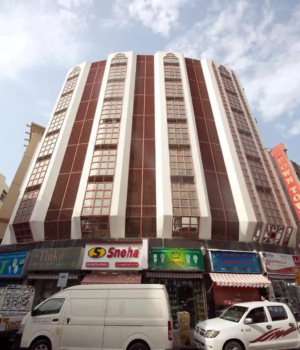 Downtown Hotel-1