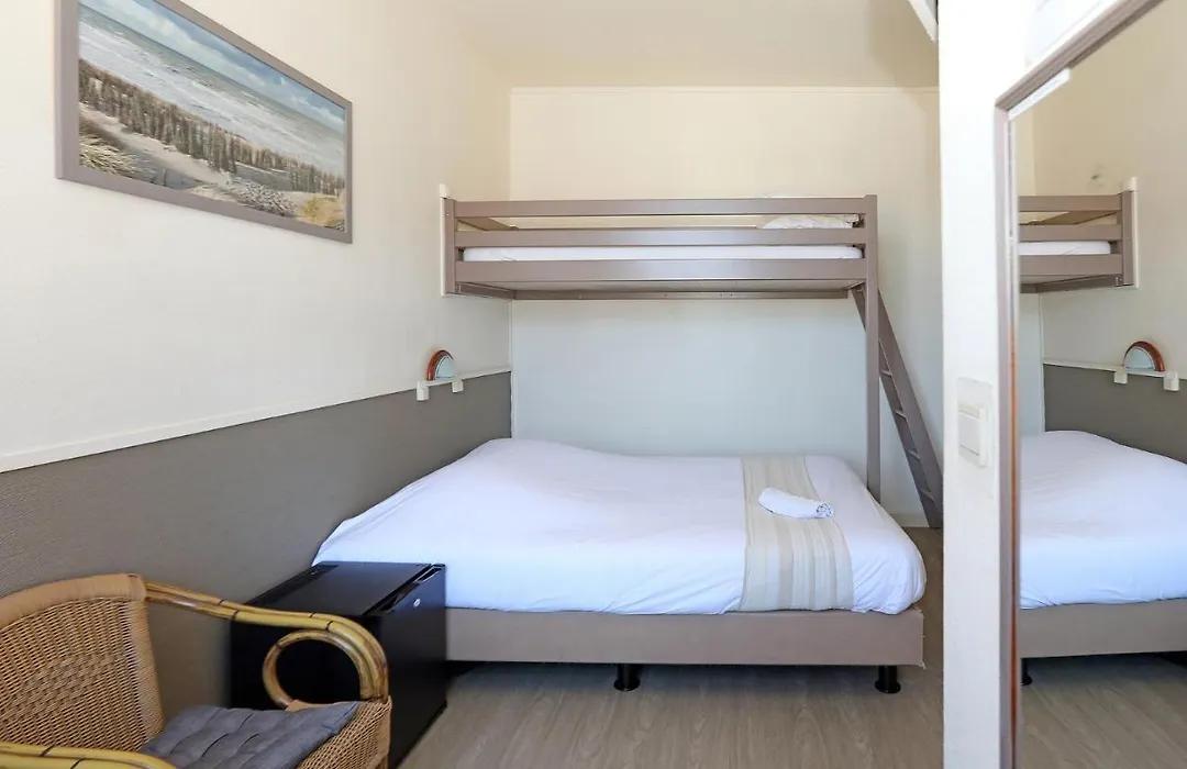 Hotel Cecil-1