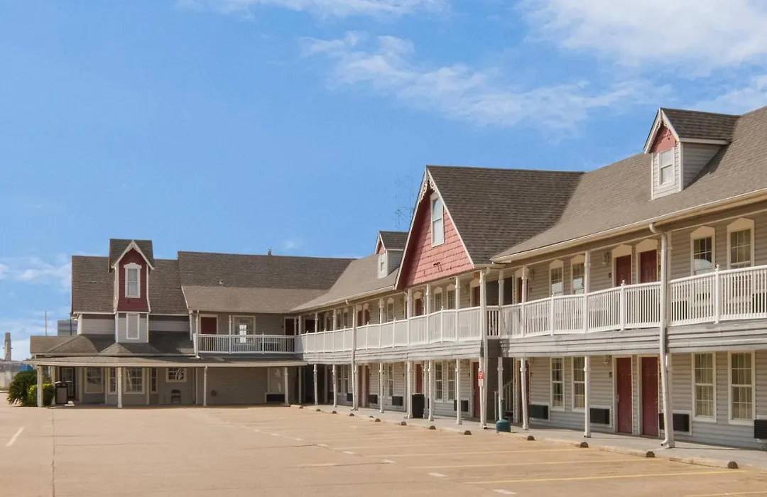 Rodeway Inn Waco Downtown Near University-1