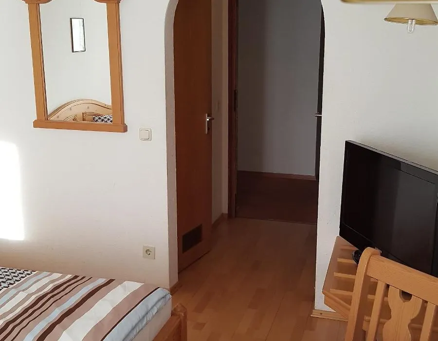 Lenggrieser Hof-1