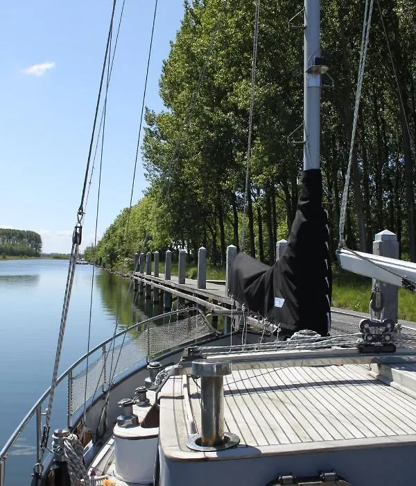 Privé B&B Zeilboot Noorderlicht-1