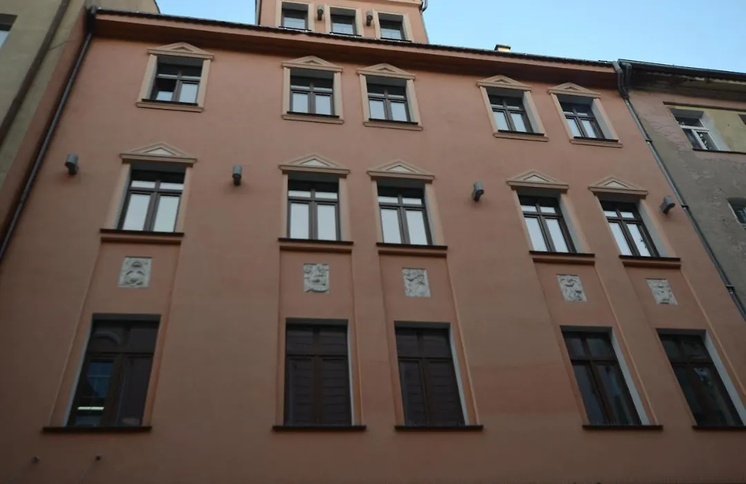 Sleepzone Apartments-1