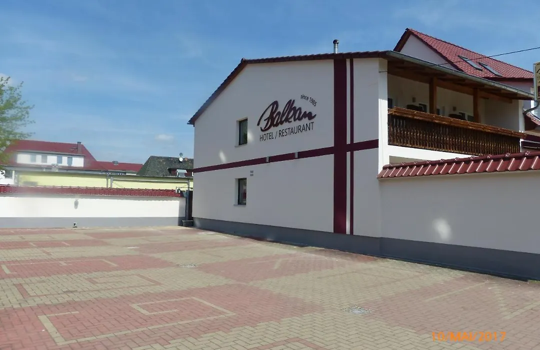 Hotel/Restaurant Balkan-1