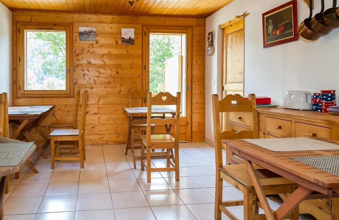 CHAMBRE d'HÔTE LA PETITE BERGERIE-1