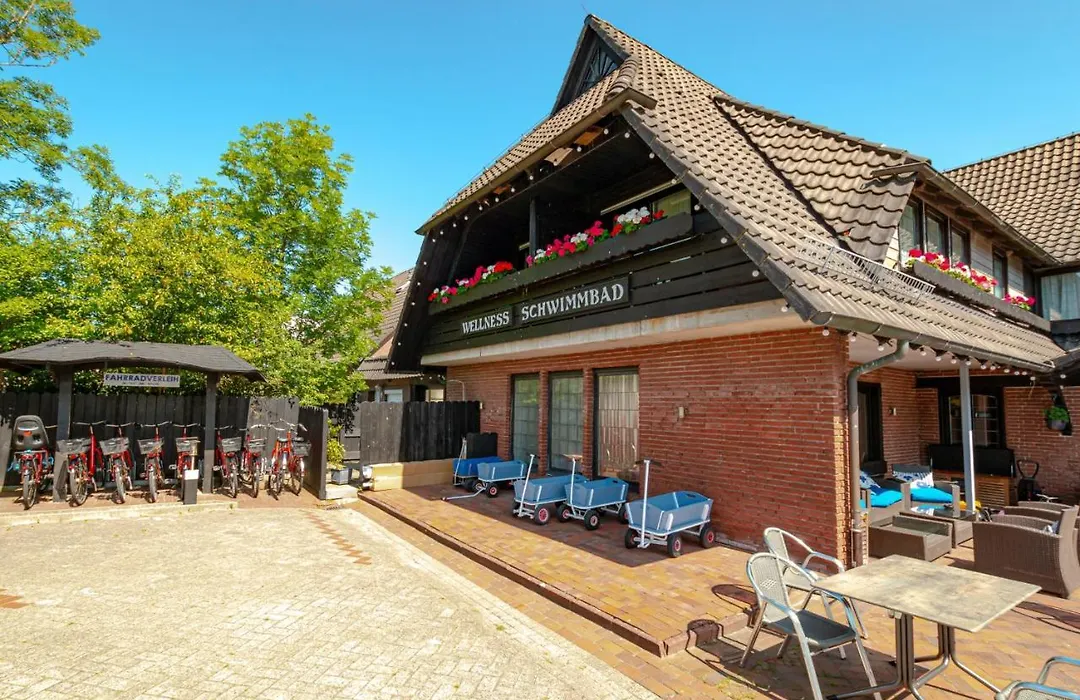 Wohlfühlhotel Hörn van Diek mit Schwimmbad-1
