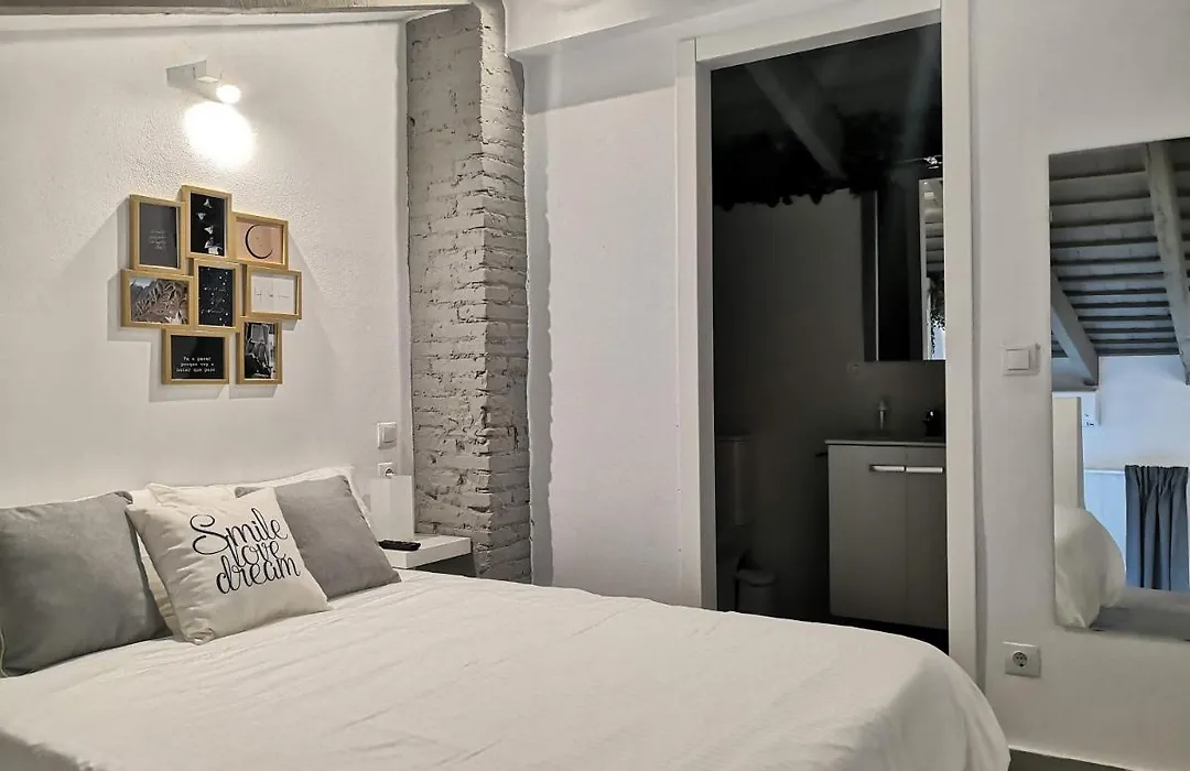 Cozy Rooms-1