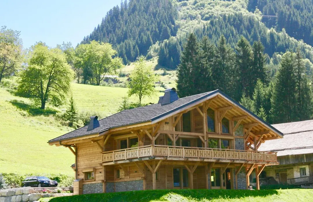 Chalet Carnauba-1