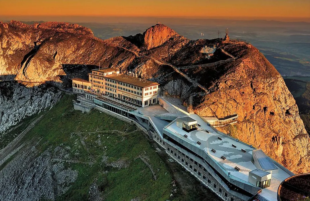 Hotel Pilatus-Kulm-1