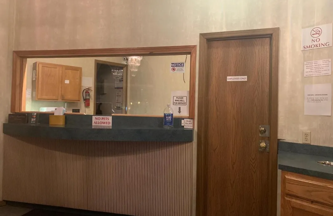 Economy Inn & Suites-1