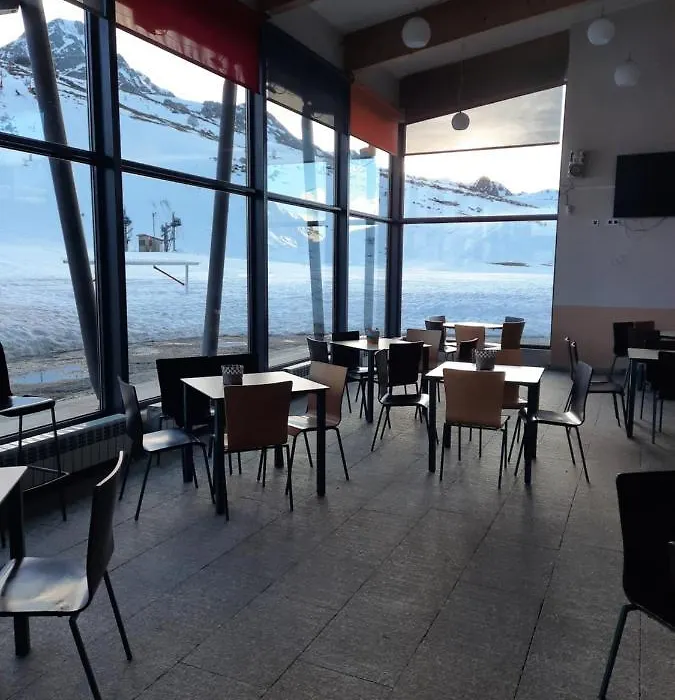 Hostal Pico Agujas-1