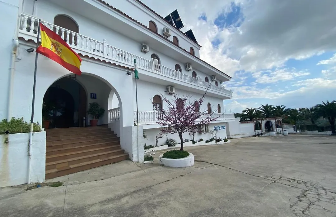 Hotel Meson Fuente del Pino-1