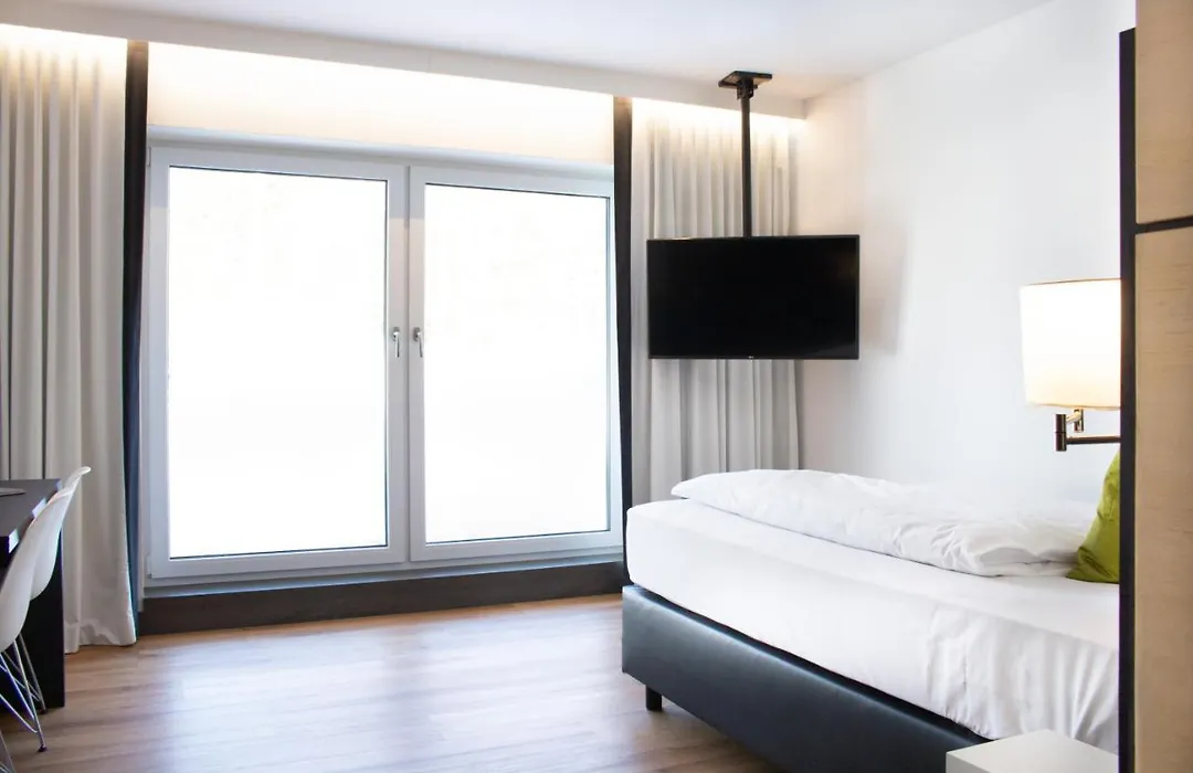 Kf Hotel By Wmm Hotels-1