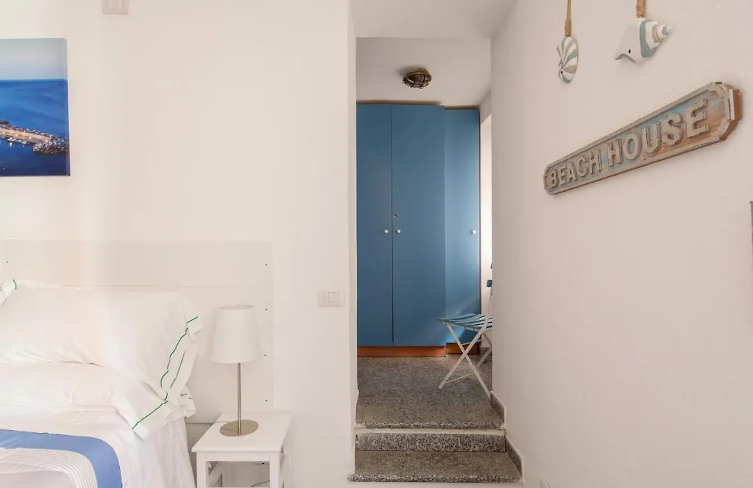Ludovica Flat-1