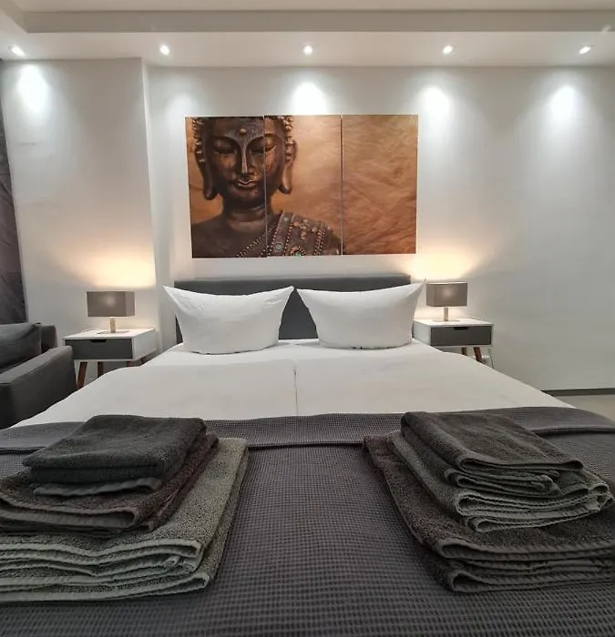 Check-Inn Hotels - Essen-1