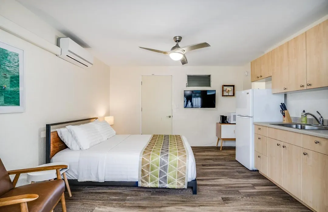 Aloha Suites Waikiki-1
