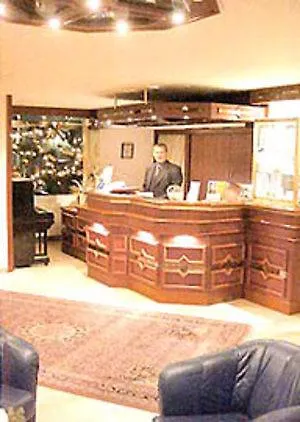 Hotel Consul-1