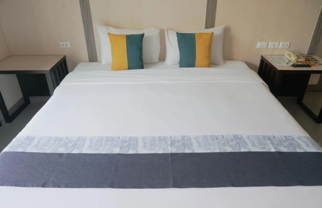 Sea Breeze Jomtien Resort-1