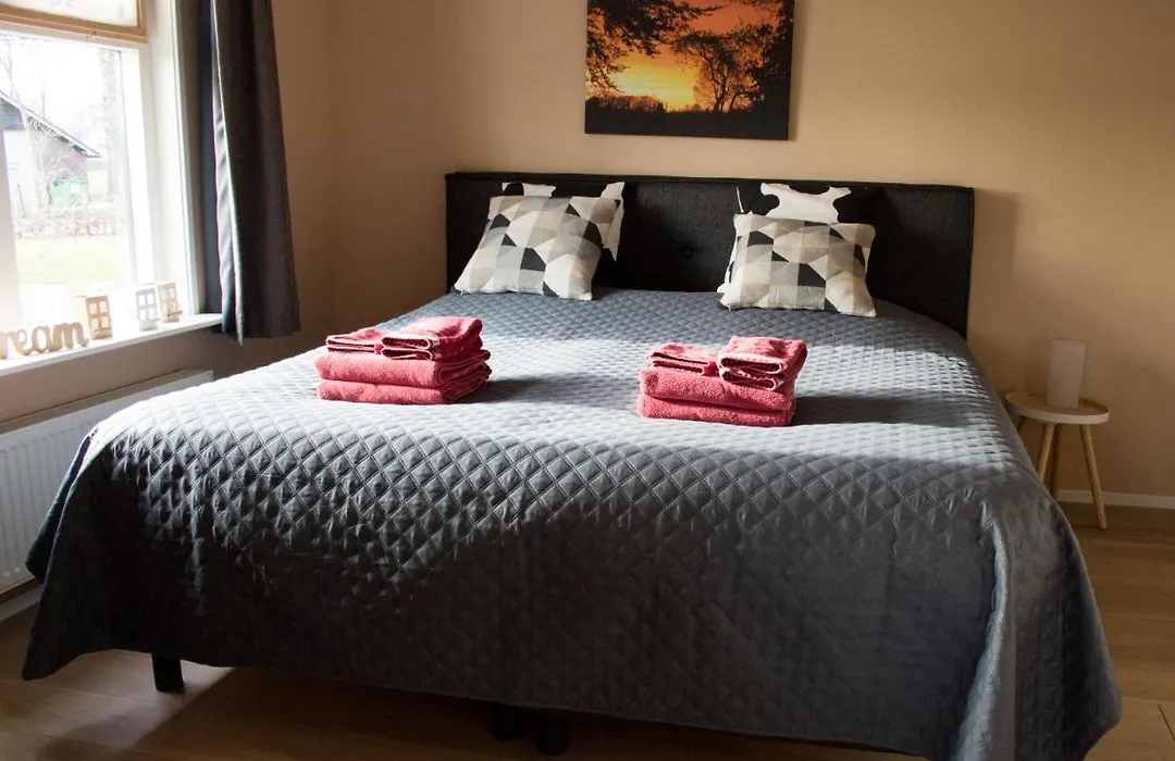 Bed & Breakfast De Lindehoek-1