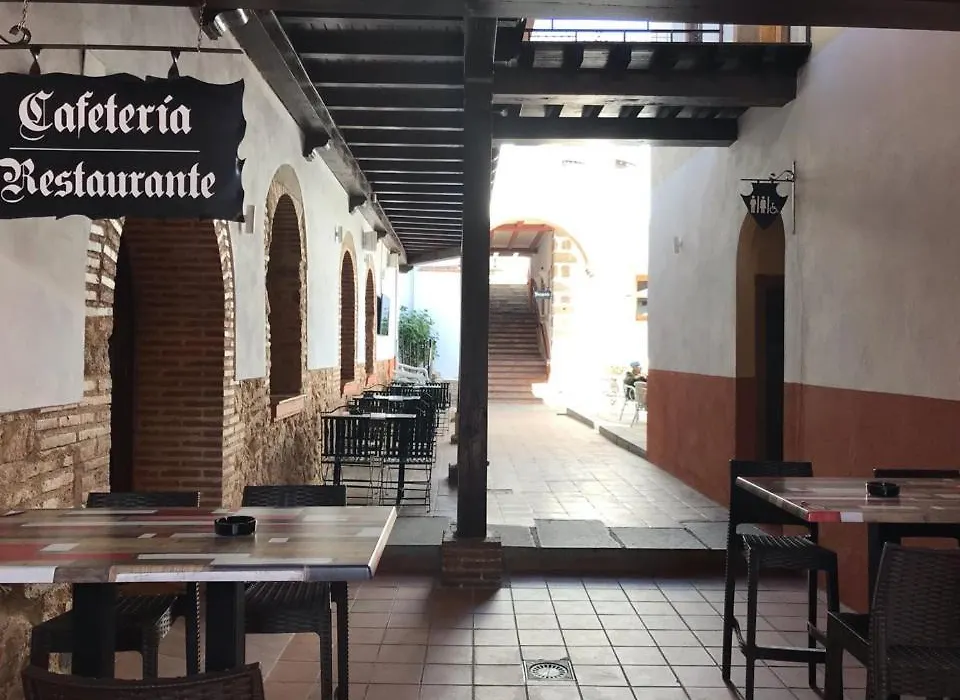 Hotel Rural Abadía de Yuste-1