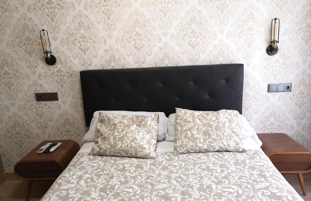 Hostal Juan Bravo-1