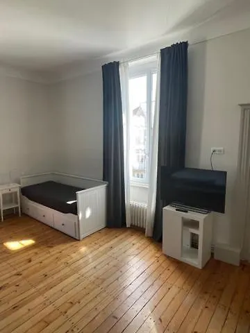 Maison Latour-1