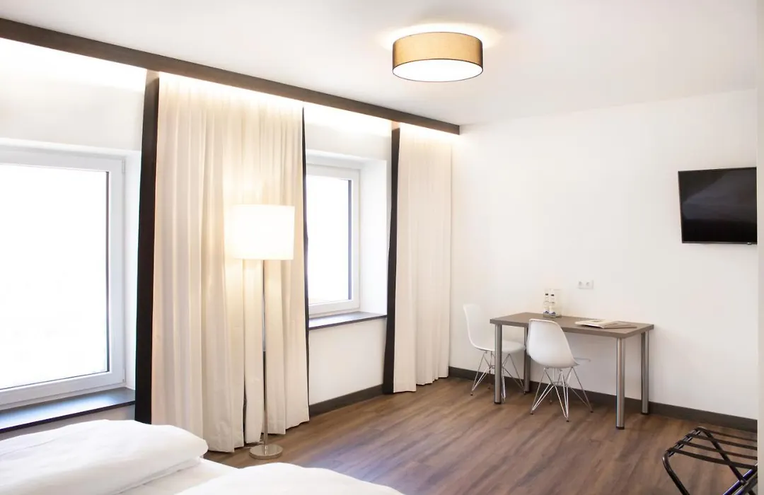 Ku Hotel By Wmm Hotels-1