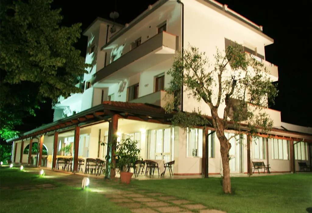 Hotel La Bussola-1