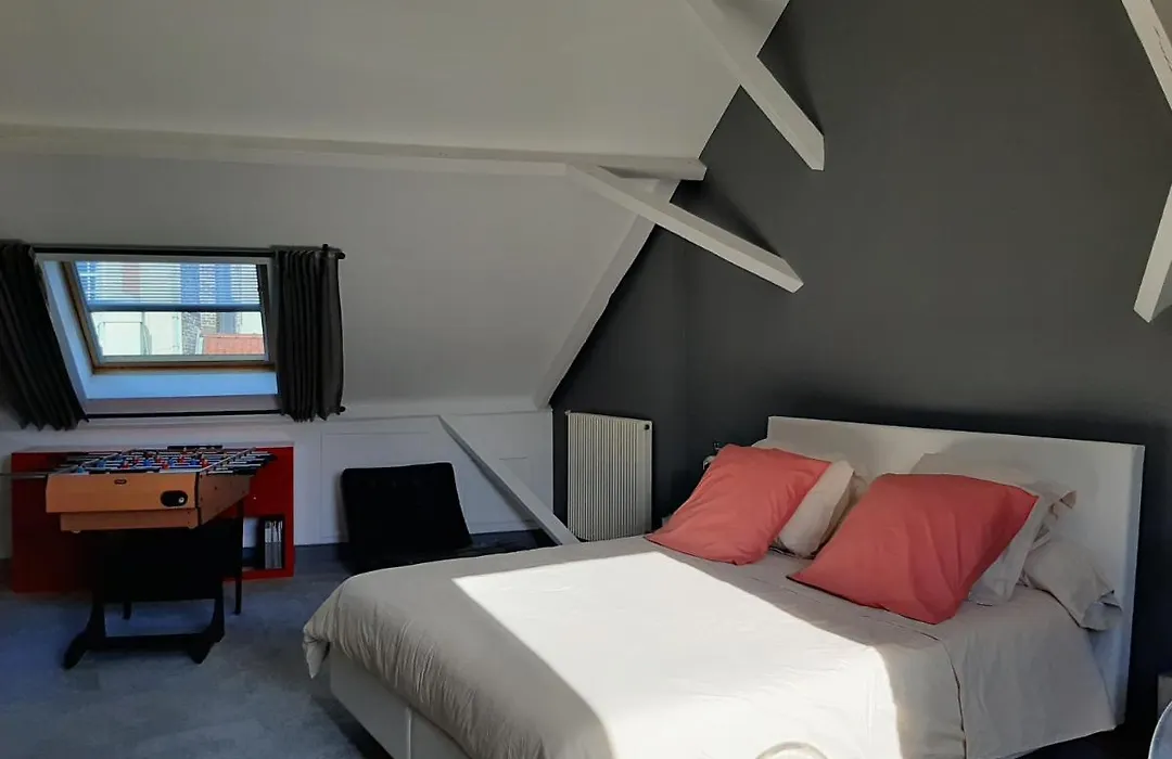 La Villa 30-1